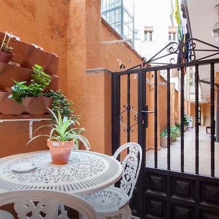 Chueca Loft Apartment Madrid Bagian luar foto
