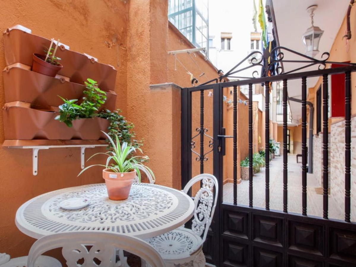Chueca Loft Apartment Madrid Bagian luar foto